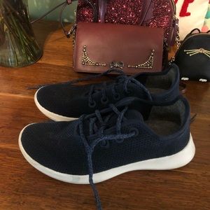 👟🏃🏻‍♀️❤️ AllBirds Tree Runners Womens 9 Navy Blue GREAT condition!